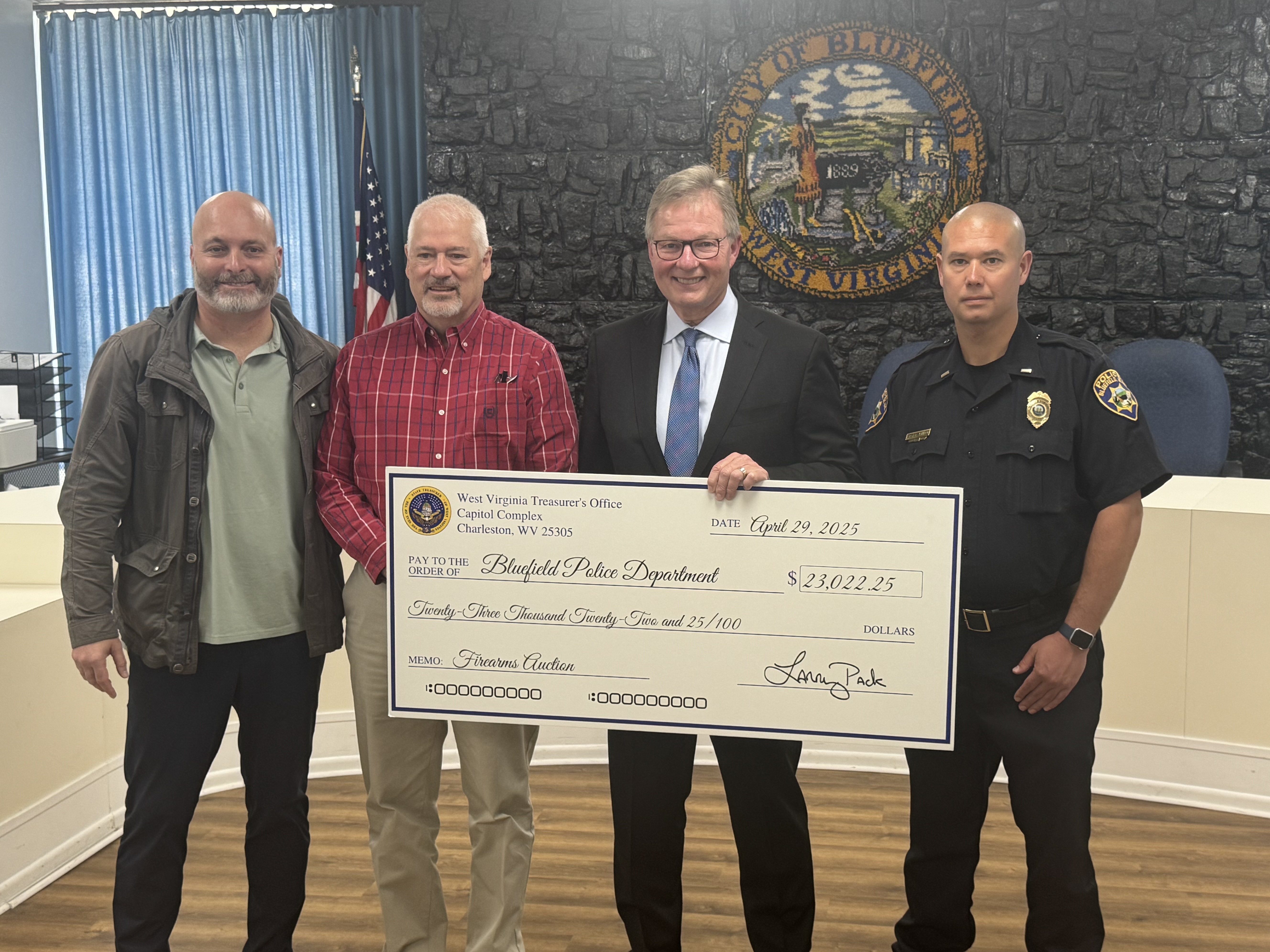 Treasurer Pack Returns More Than $23,000 in Unclaimed Property from Firearms Auction to Bluefield Police Department