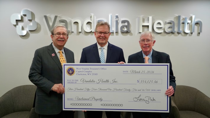 Treasurer Pack Returns More Than $354,000 in Unclaimed Property Funds to Vandalia Health