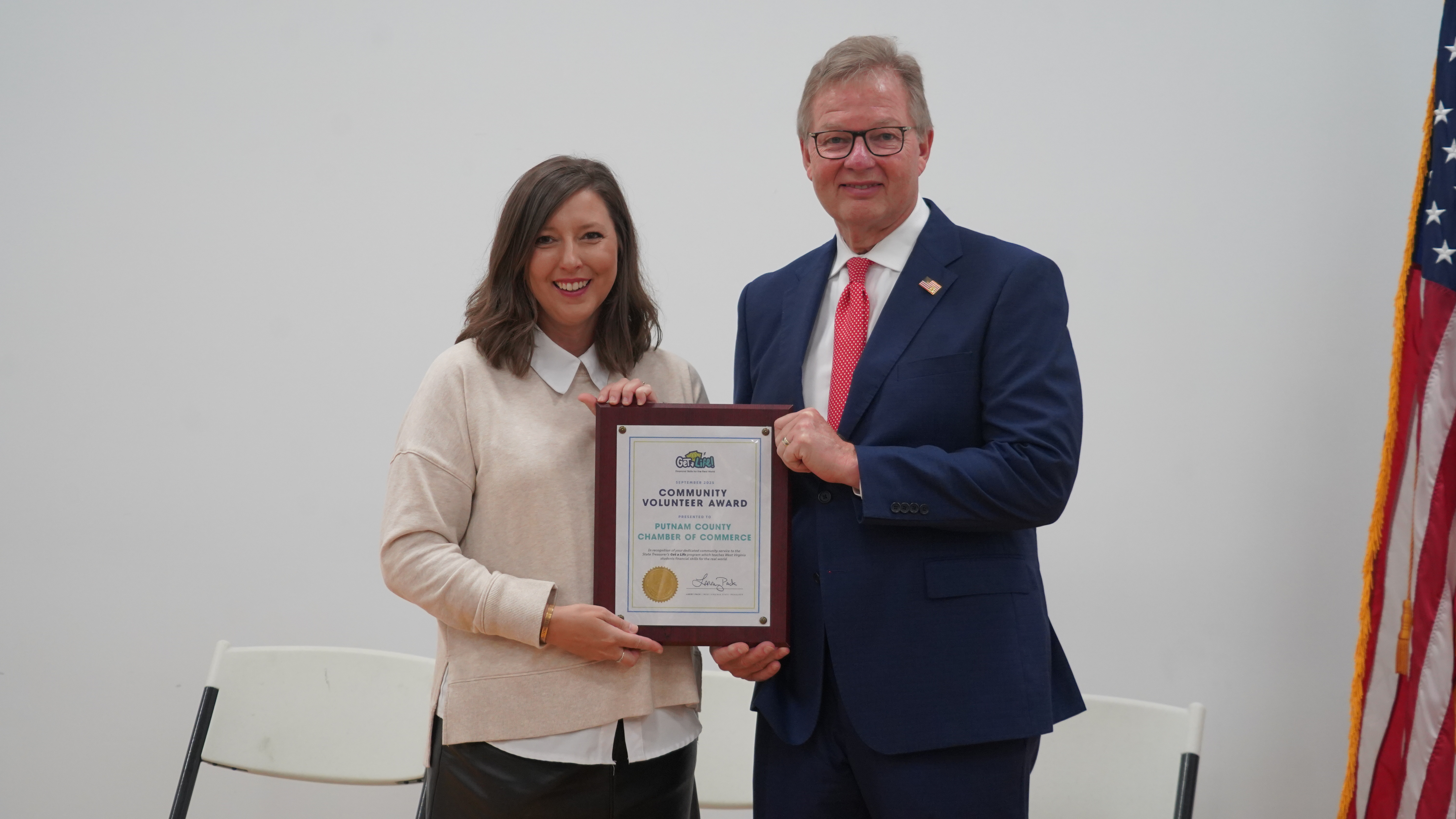 Treasurer Pack Announces “Get a Life” Redesign, Presents First Community Volunteer Award During Financial Education Event in Putnam County