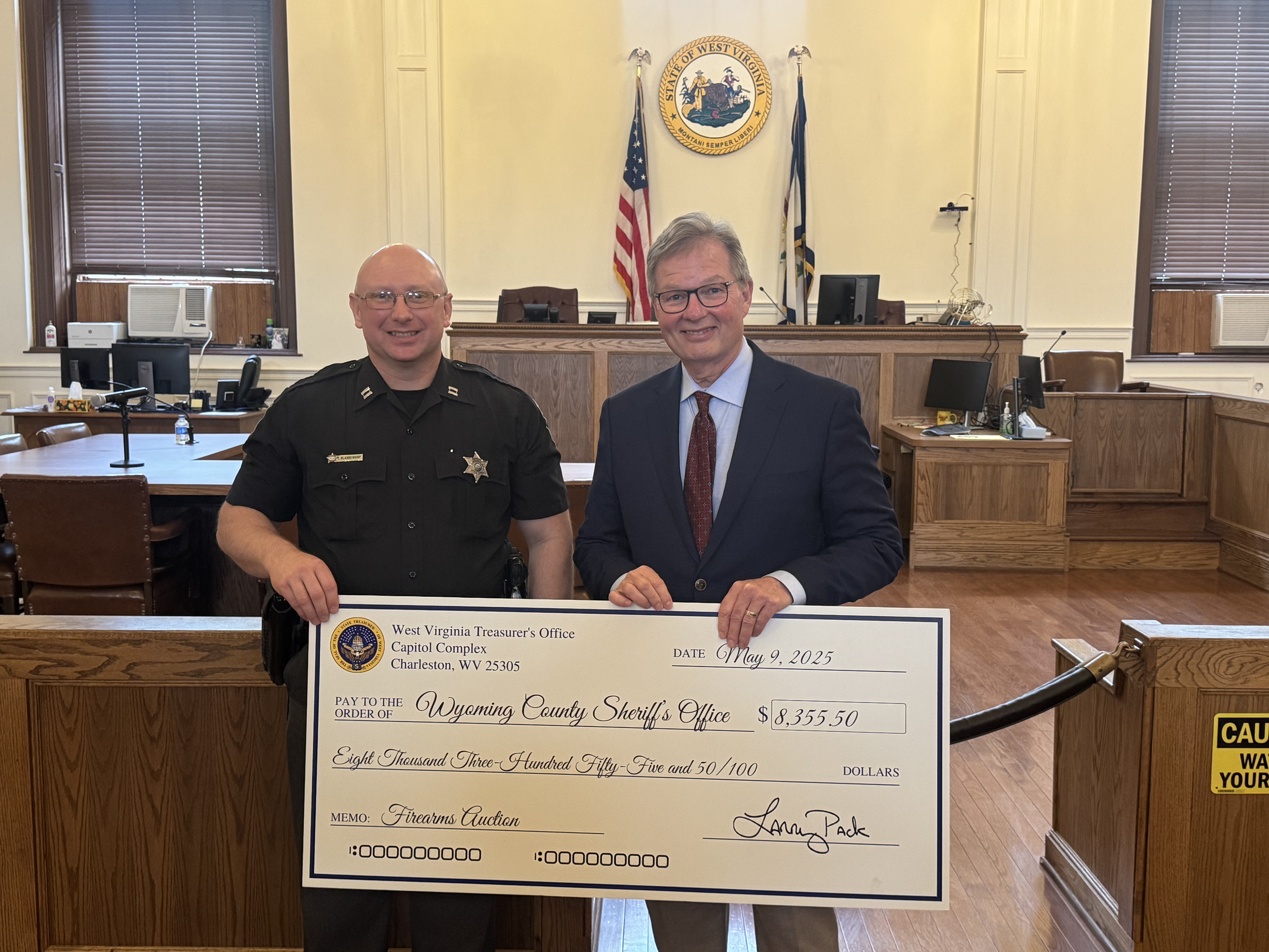 Treasurer Pack Returns More Than $8,000 in Unclaimed Property from Firearms Auction to Wyoming County Sheriff's Office