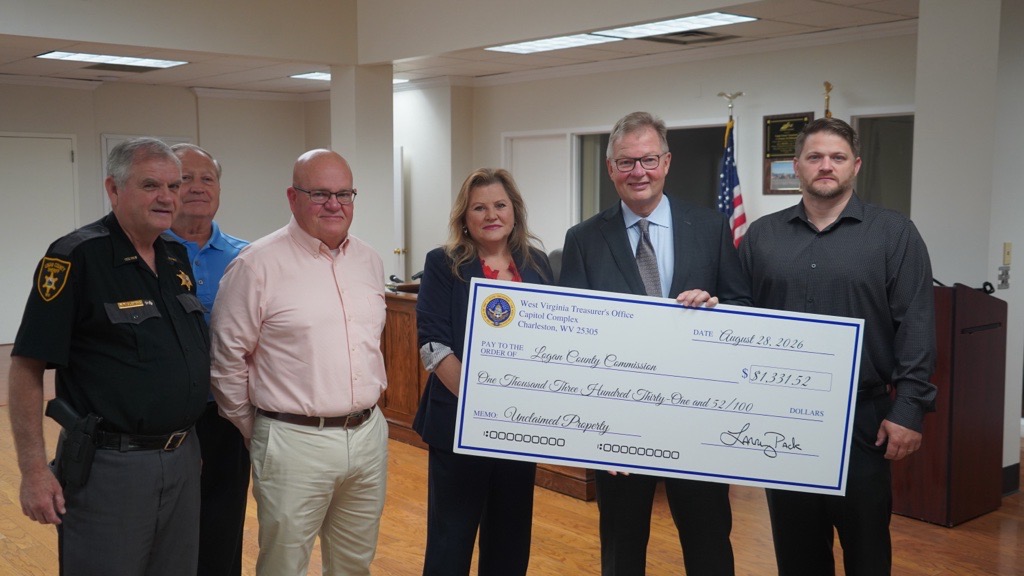 Treasurer Pack Returns More Than $1,300 in Unclaimed Property Funds to Logan County Commission