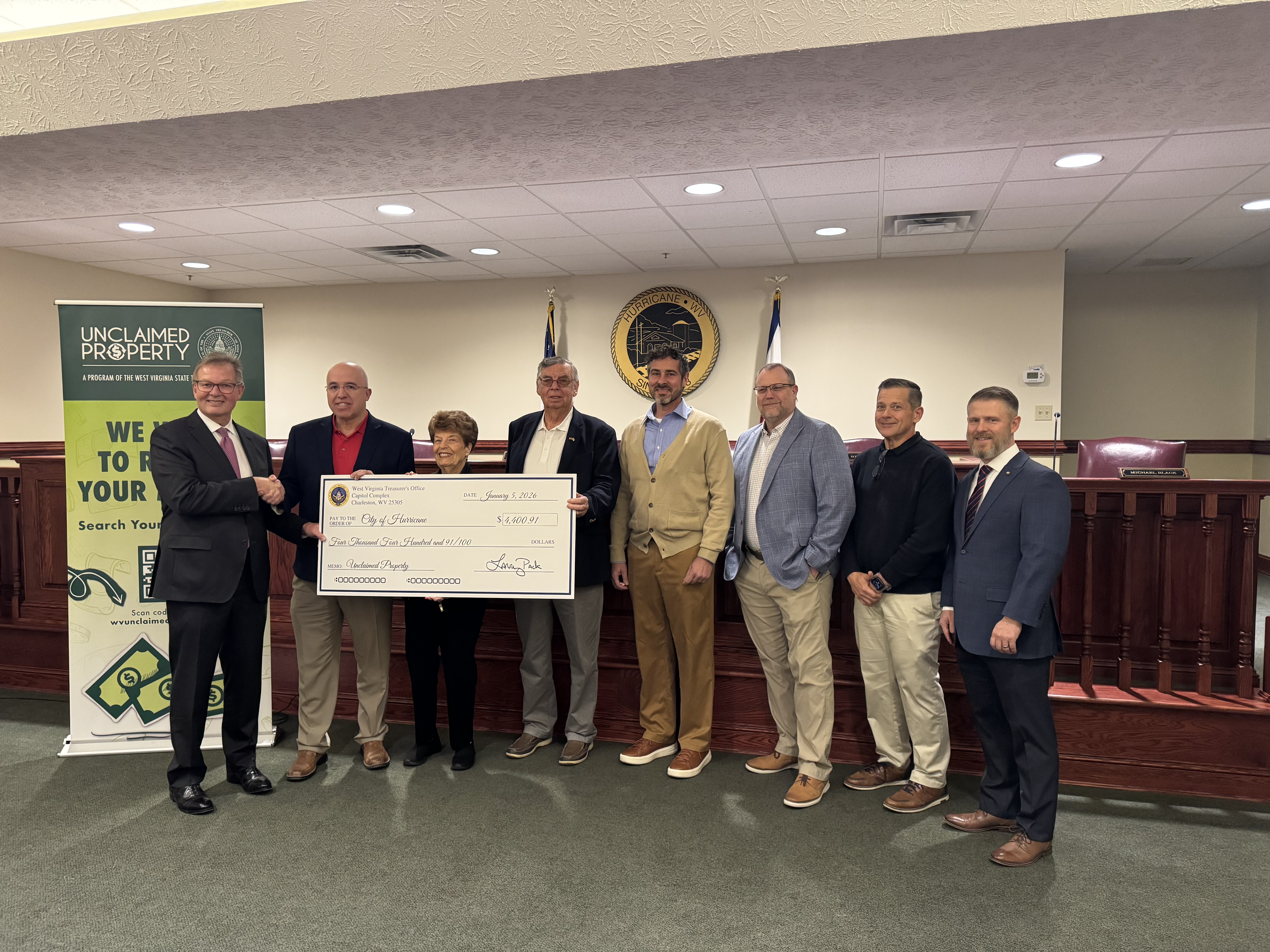 Treasurer Pack Returns More Than $4,000 in Unclaimed Property to City of Hurricane, Locates More Than $52,000 for Putnam County Residents During “Treasury Day”