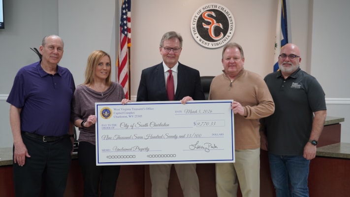 Treasurer Pack Returns More Than $9,700 in Unclaimed Property to City of South Charleston During Office’s “Treasury Day”