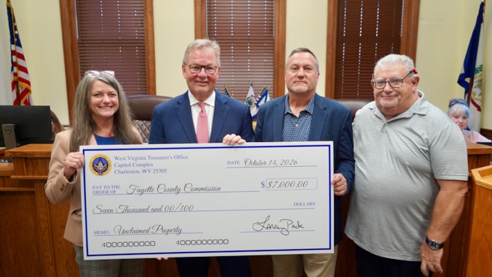 Treasurer Pack Returns Nearly $23,000 in Unclaimed Property Funds During Fayette County “Treasury Day”
